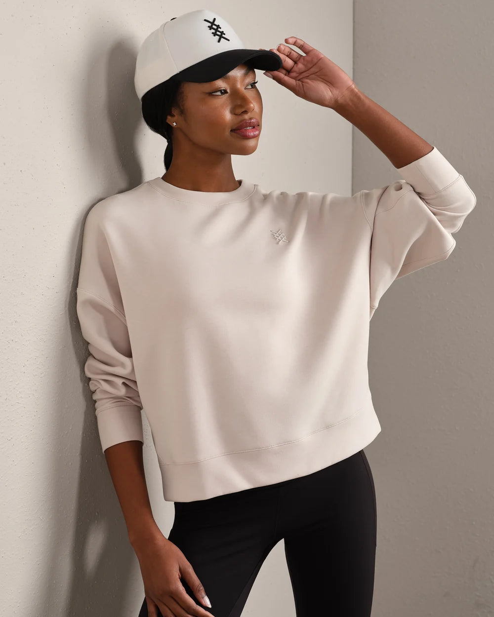 Rhone - DreamGlow Crew Neck - Sand