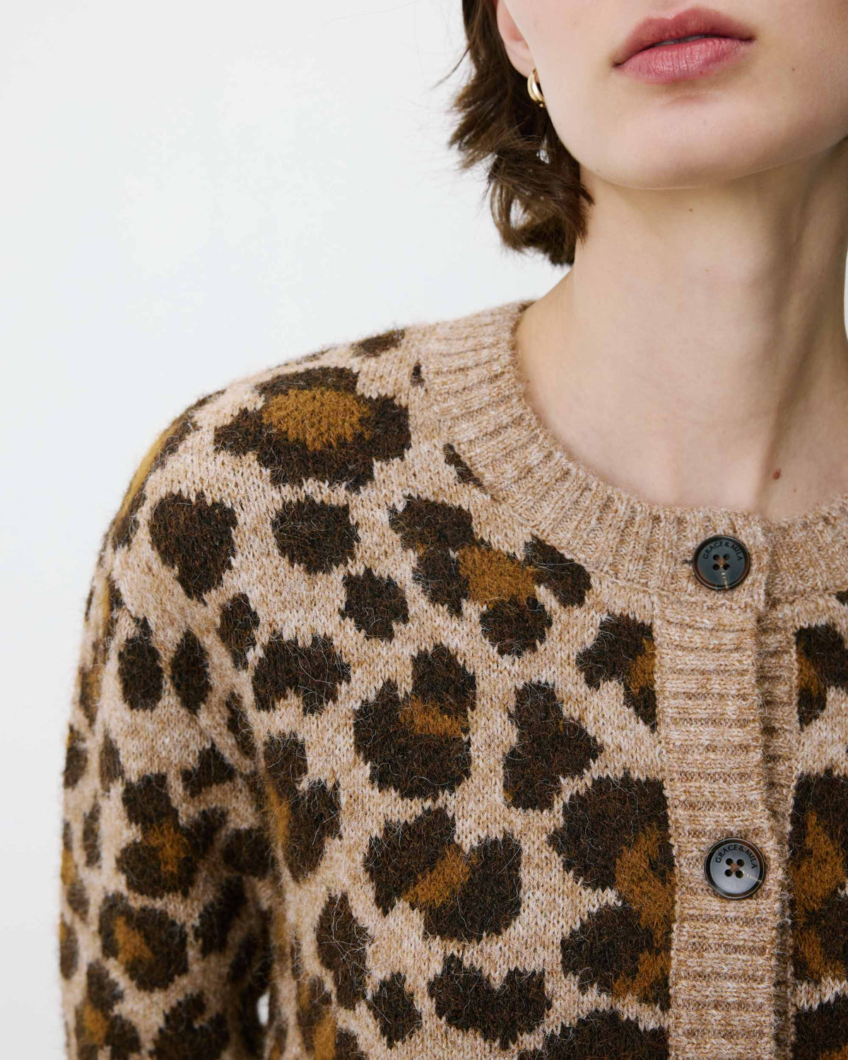 Agnes Cardigan - Leo