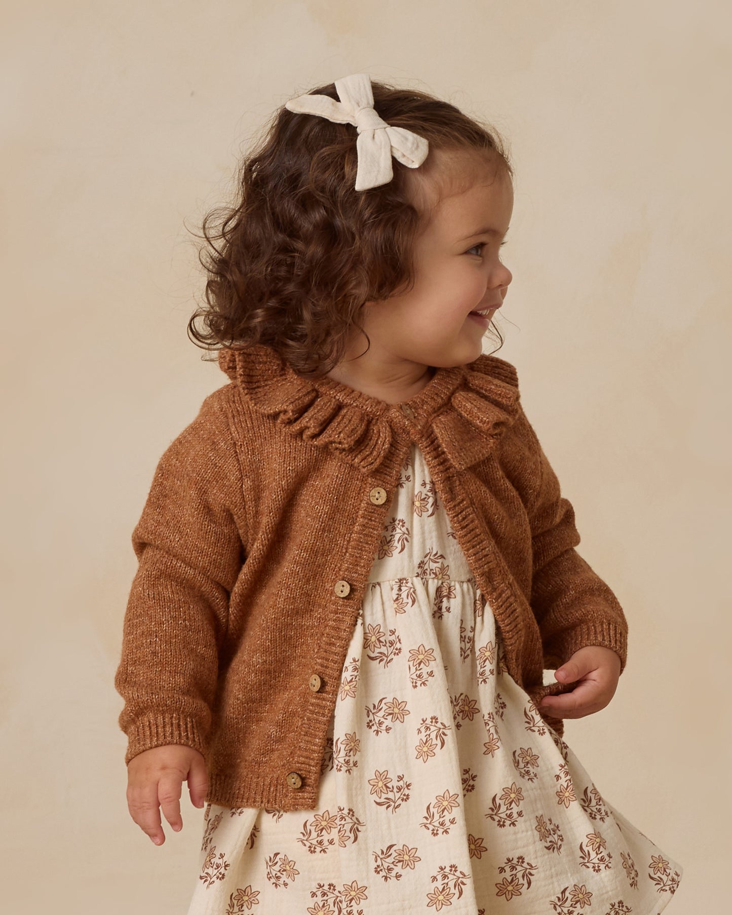 Quincy Mae - Ruffle Collar Cardigan - Heathered Cedar