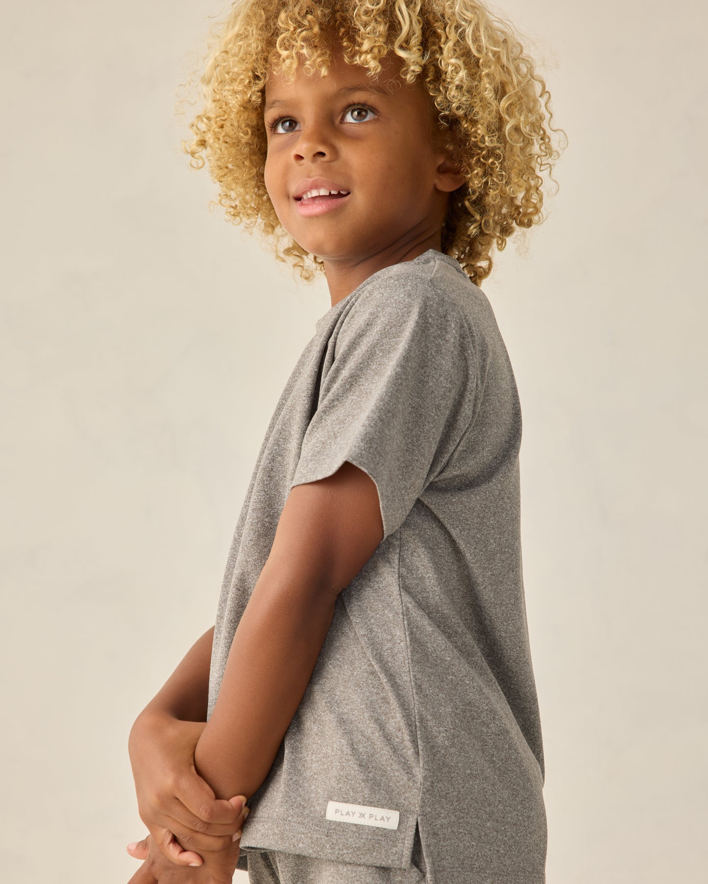 Rylee + Cru - Cove Essentail Tee - Heathered Grey