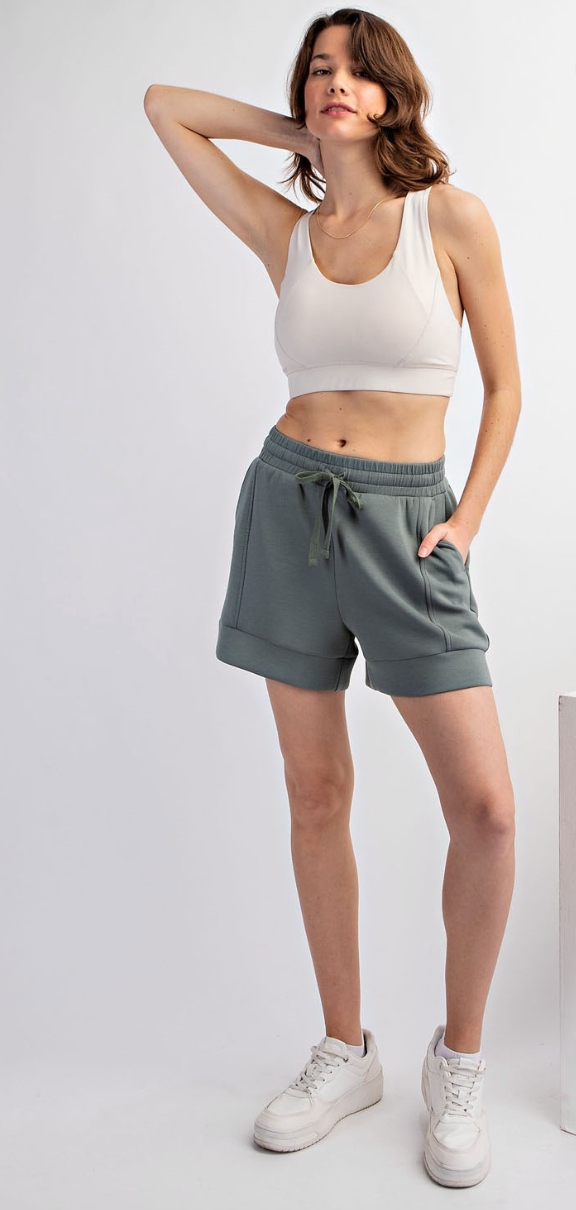 Pleat Casual Short - Sage Leaf