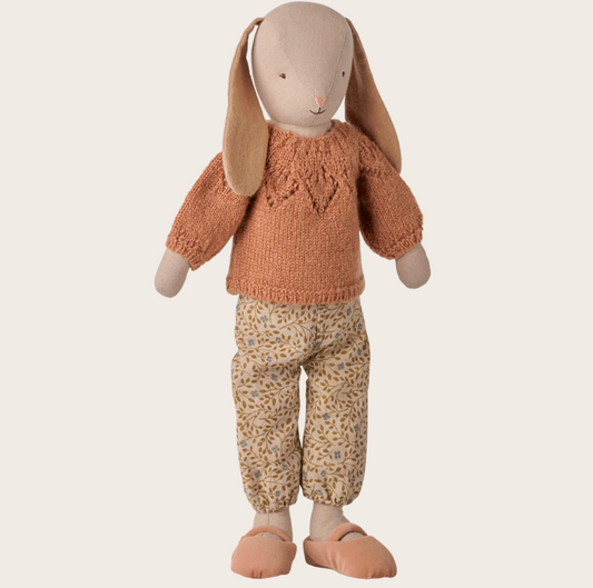 Maileg - Bunny, Size 3 - Classic - Pants and Knitted Sweater -  PREORDER FW26
