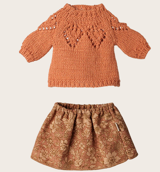 Maileg - Skirt and Knitted Sweater - Medium Mouse -  PREORDER FW26