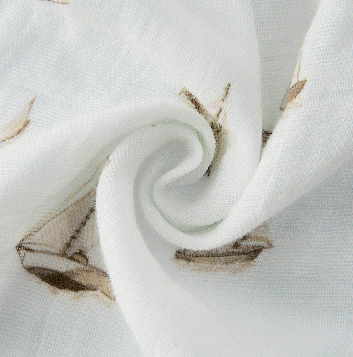 Milkbarn - Organic Cotton Swaddle - Sailboat Melody