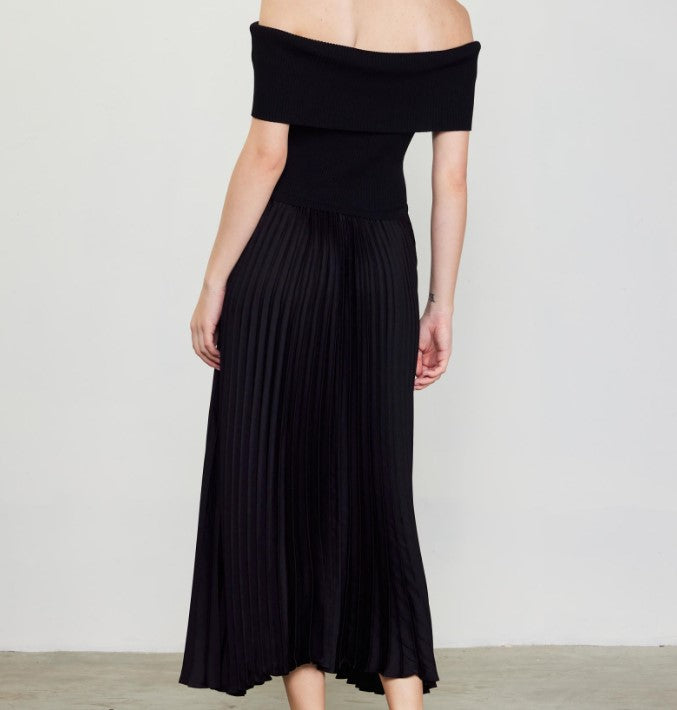 Off the Shoulder Ribbed Dress - Black