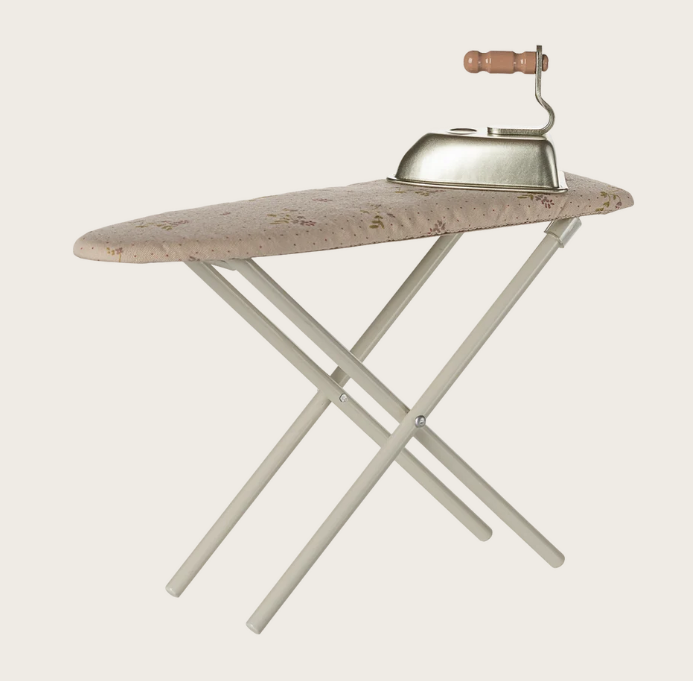 Maileg - Iron and Ironing Board, Miniature - Off White