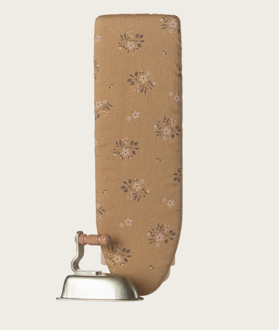 Maileg - Iron and Ironing Board, Miniature - Powder