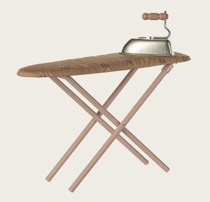 Maileg - Iron and Ironing Board, Miniature - Powder