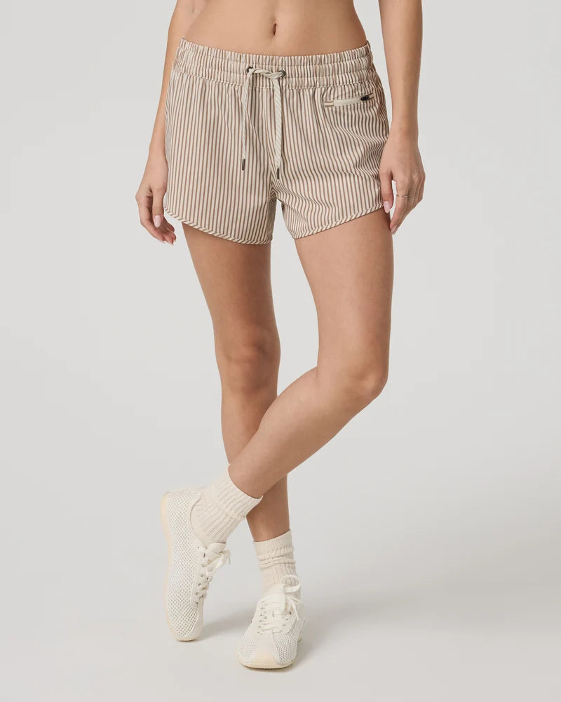Vuori - Clementine 2.0 Short - 2.5" - Cover Stripe Hickory