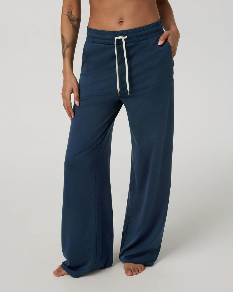 Vuori - Halo Essential Wideleg - Short - Blue Coast Heather