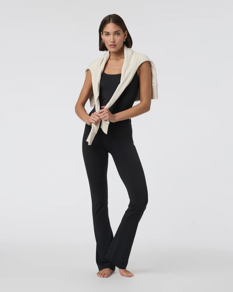Vuori - All The Feels Slim Flare - Black