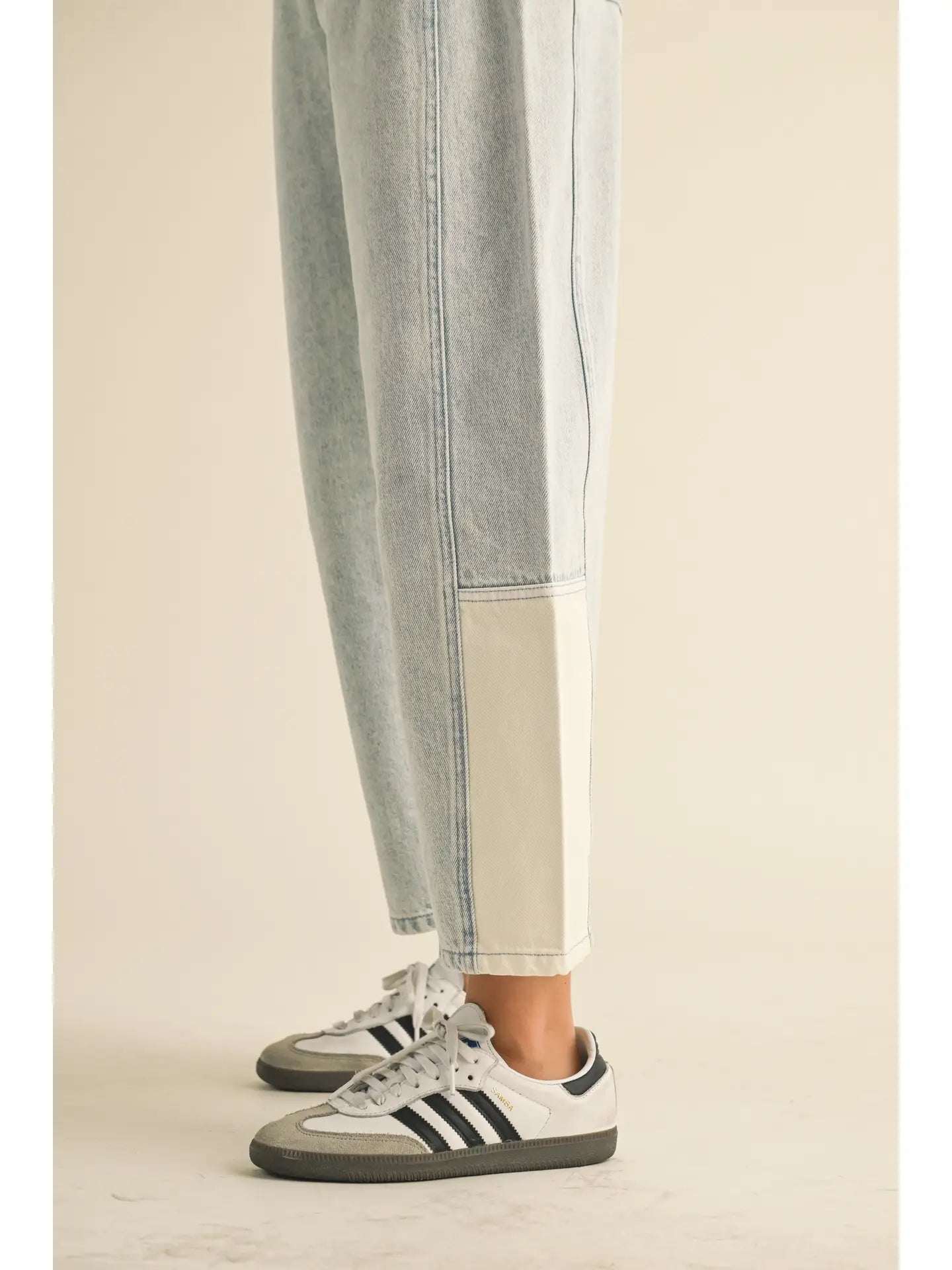 Barrel Jeans - Light Wash