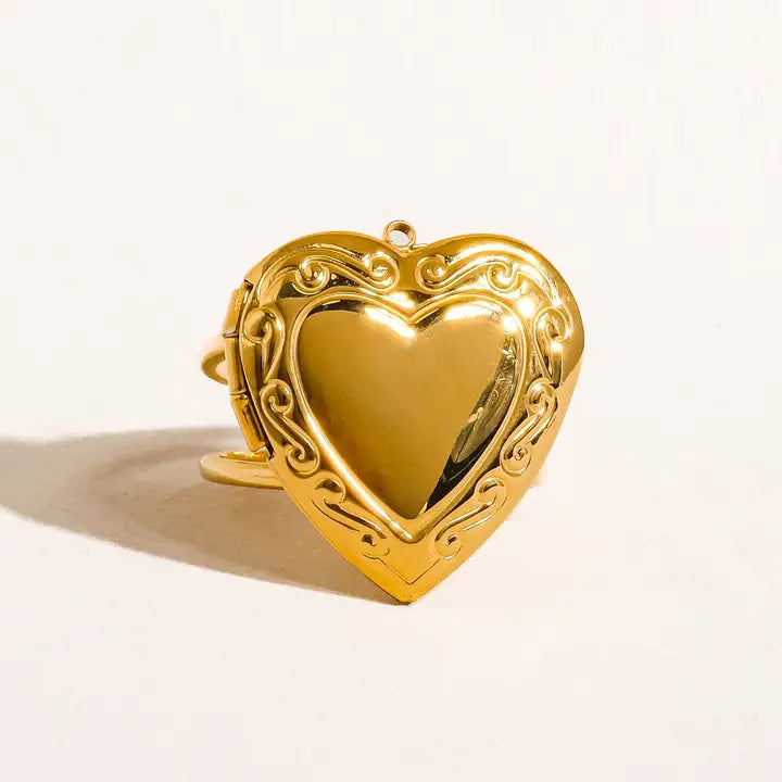 Sefina 18K Gold Non-Tarnish Locket Heart Ring - Yellow Gold