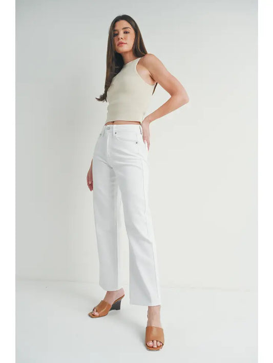 Relaxed Straight Jean - White