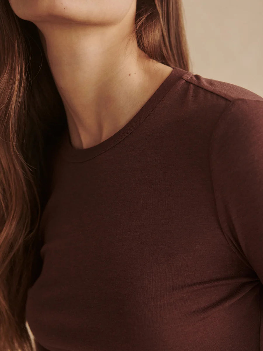 Varley - Edna Long Sleeve Fitted Tee - Mahogany