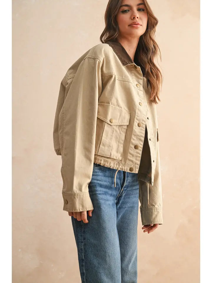 Collar Contrasted Utility Jacket - Beige