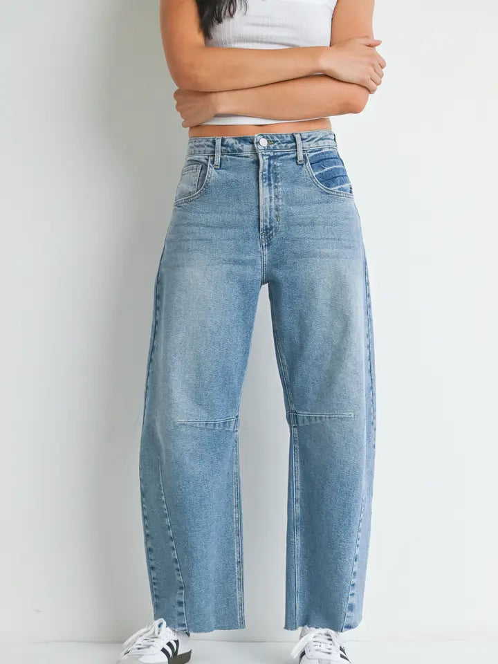 Barrel Jean with Seams - Light Denim