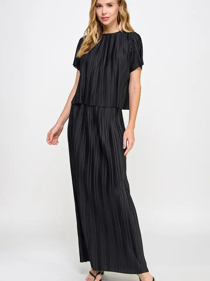 Pleated Short Sleeve Top + Maxi Skirt Set - Black