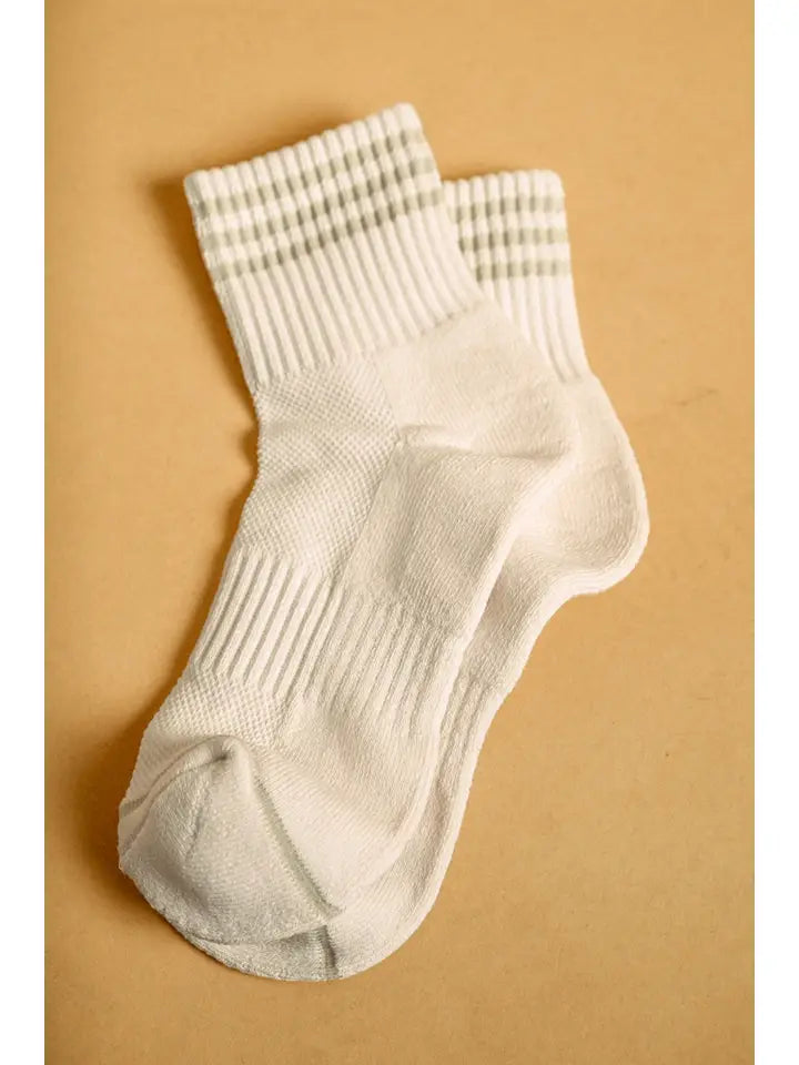 Soft White Ankle Socks - Sage Stripe