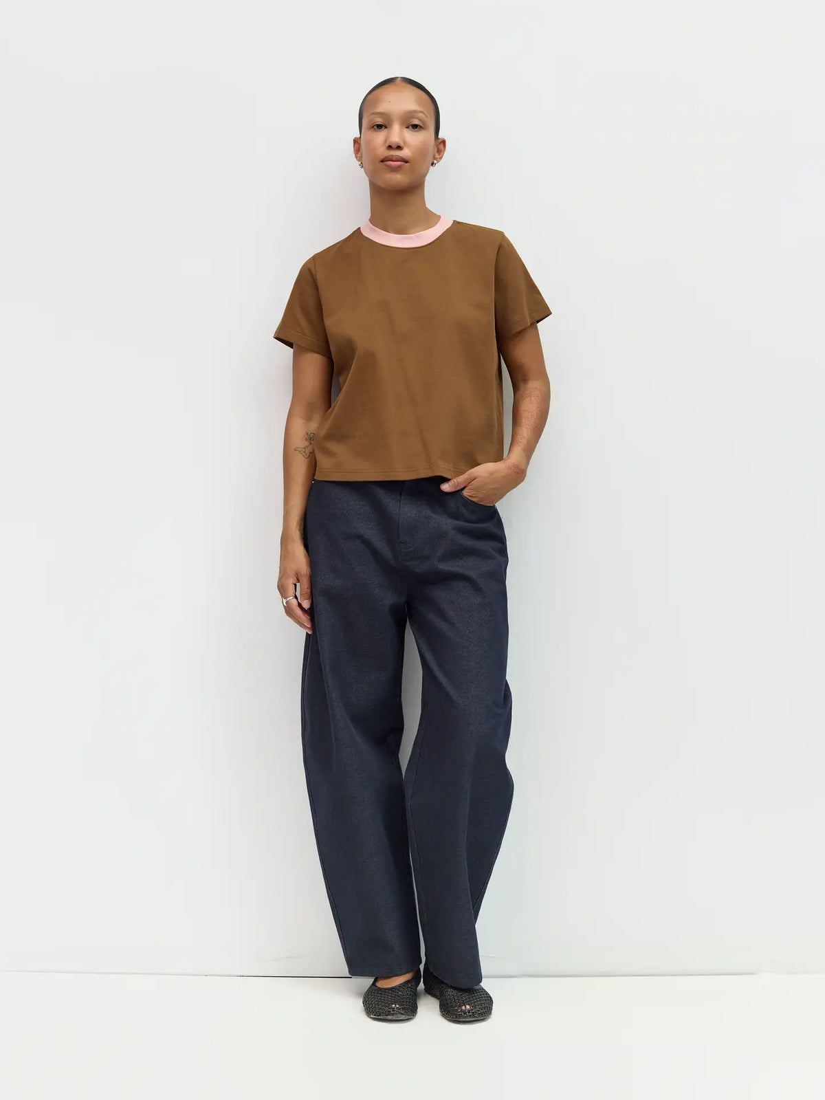 Contrast Neckband Tee - Brown + Pink