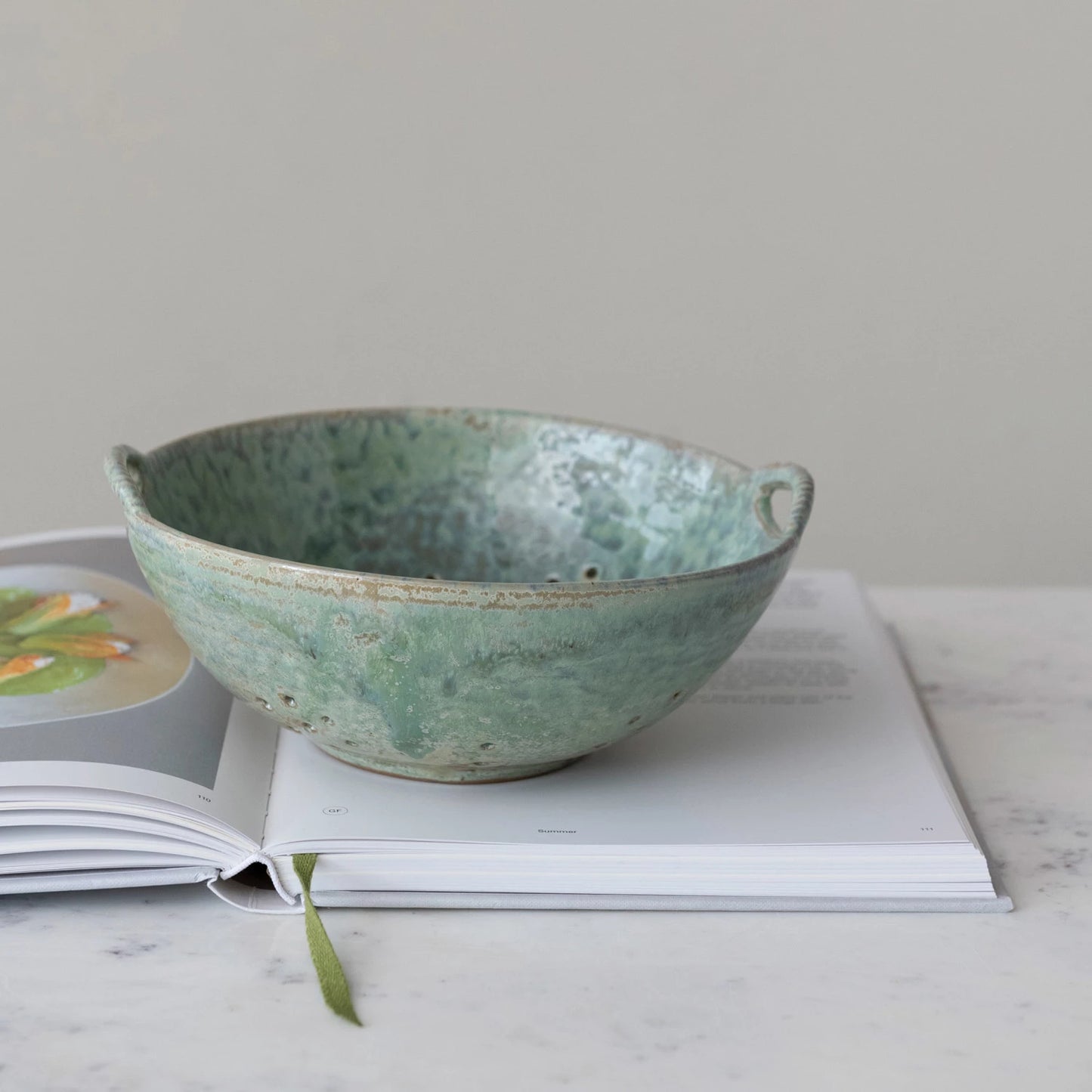 Stoneware Berry Bowl