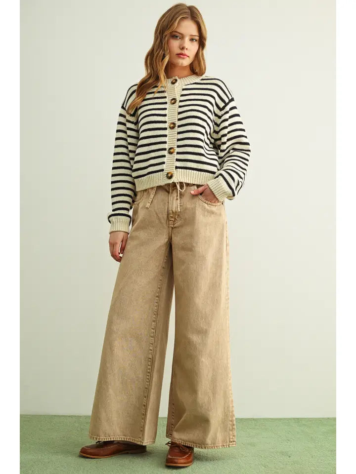 Stripe Knitted Cardigan - Black & White