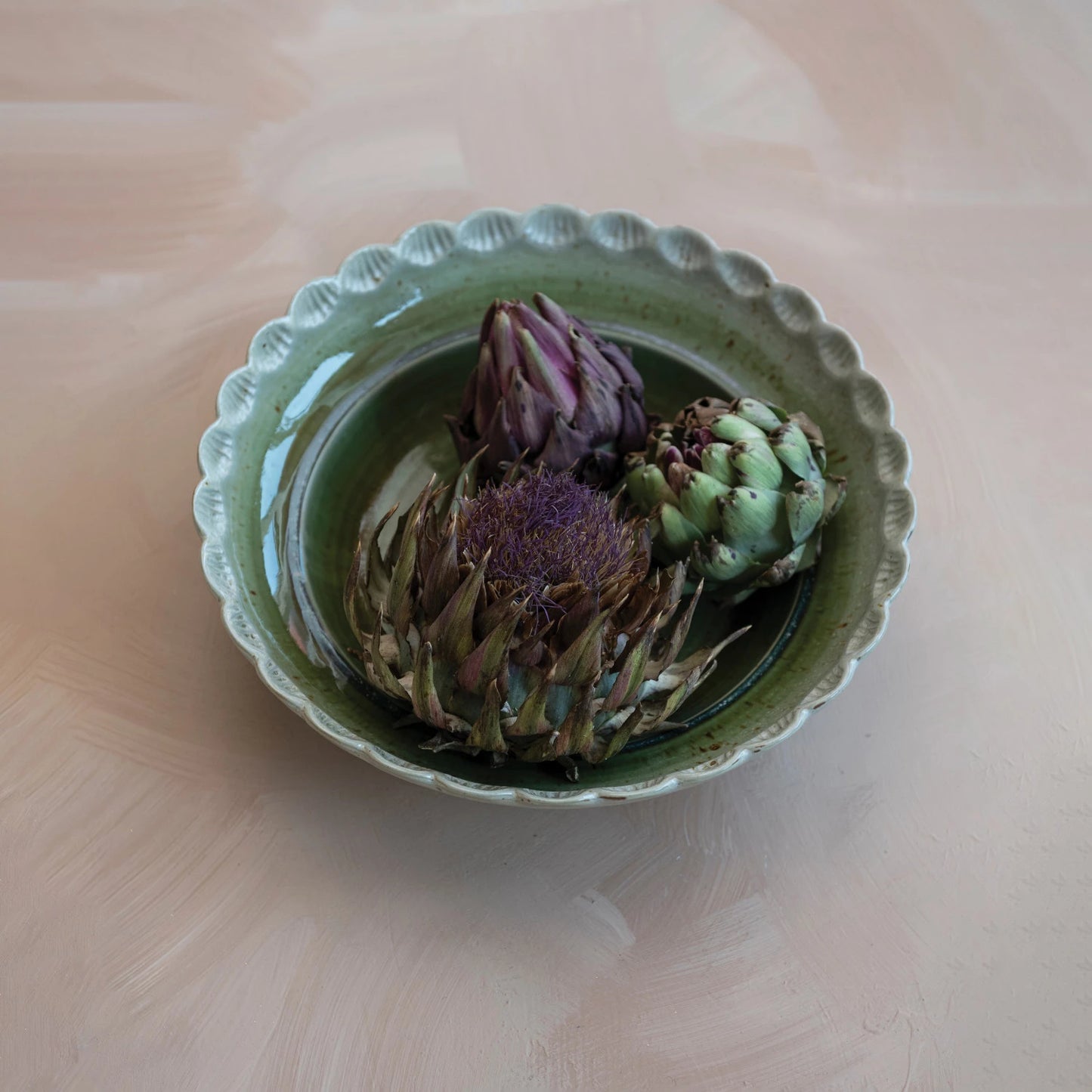 Stoneware Bowl with Scalloped Edges