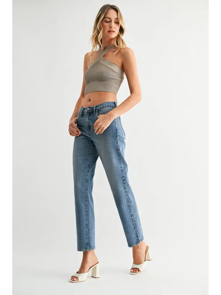 Easy Straight with Slight Taper - Medium Denim