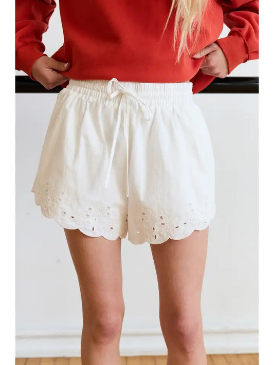 Scallop Eyelet Elastic Waist Shorts - White