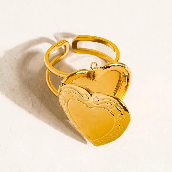 Sefina 18K Gold Non-Tarnish Locket Heart Ring - Yellow Gold