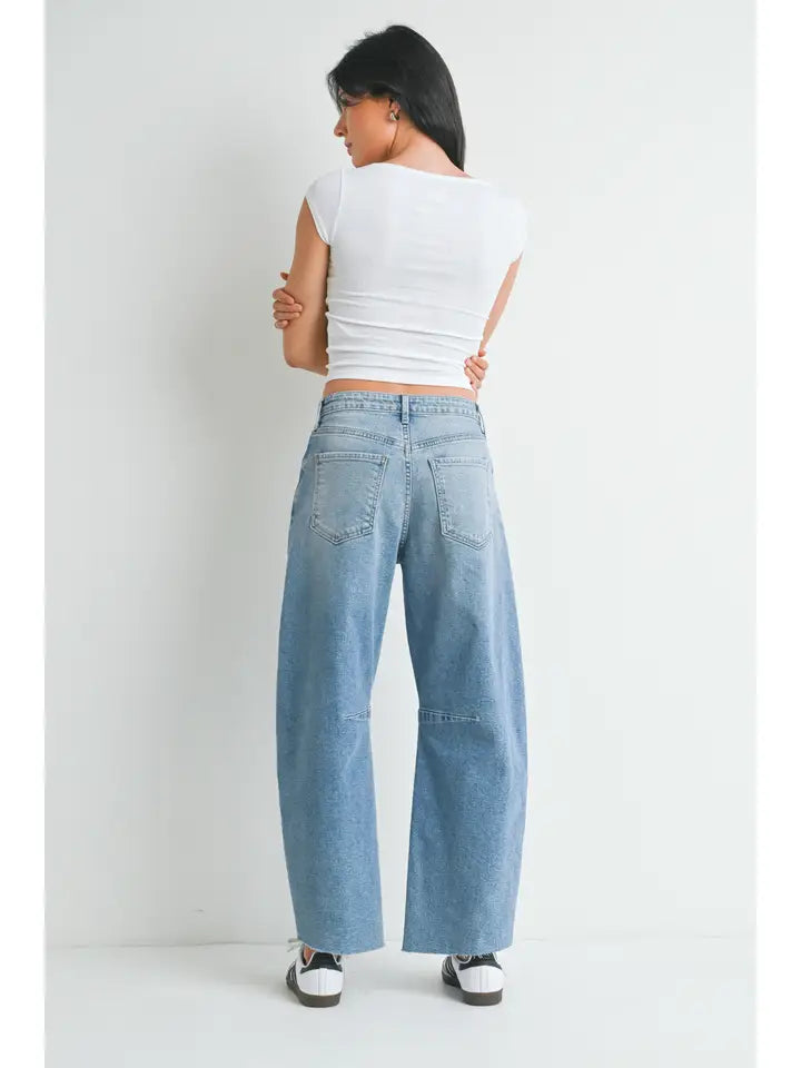 Barrel Jean with Seams - Light Denim