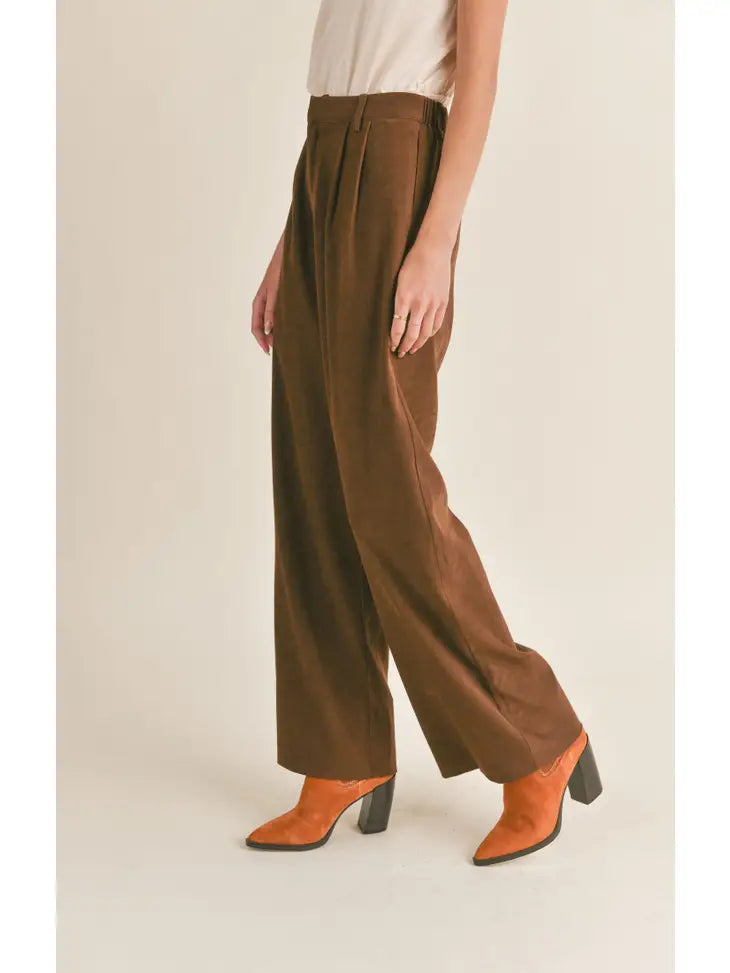 Meet Me Pleated Pants - Brown