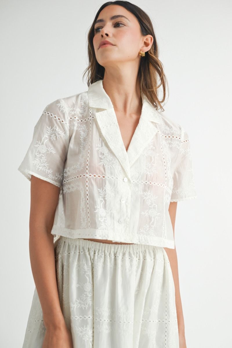 Eyelet Short Sleeve Patchwork Collared Crop Shirt - Off White