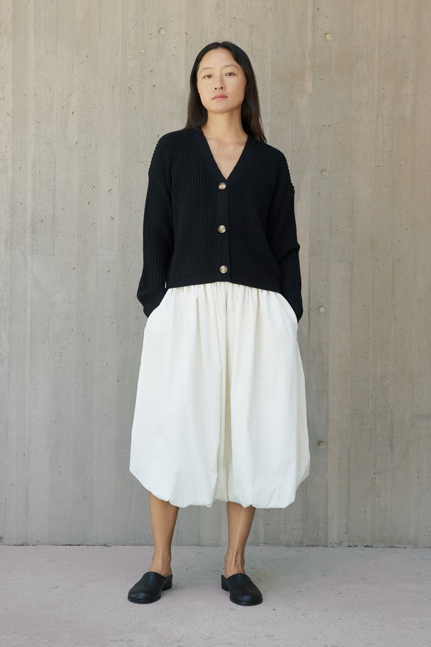 The Willow Cardigan - Black