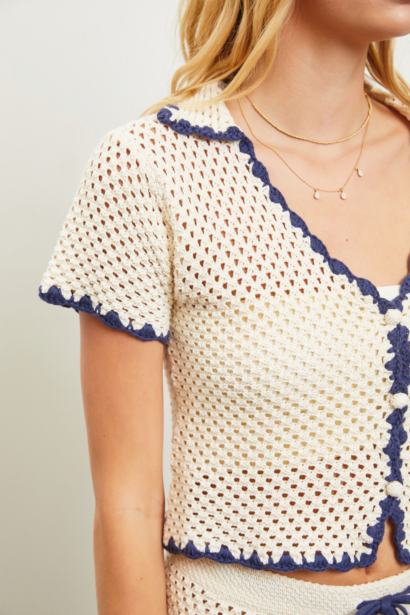 Crochet Collar Knit Top - Ivory + Navy