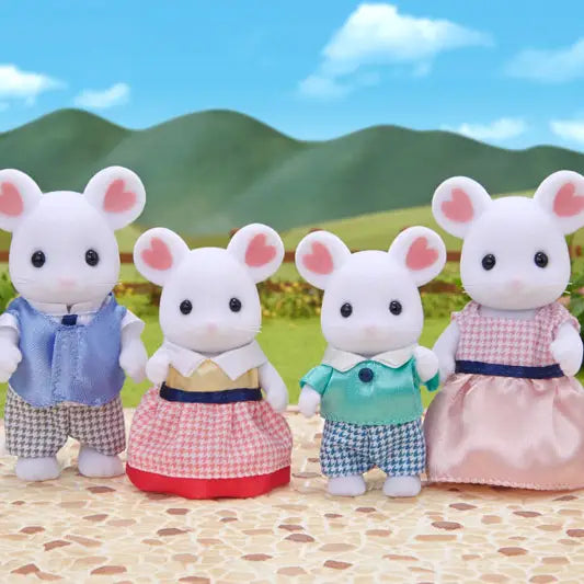 Calico Critters - Marshmallow Mouse Family