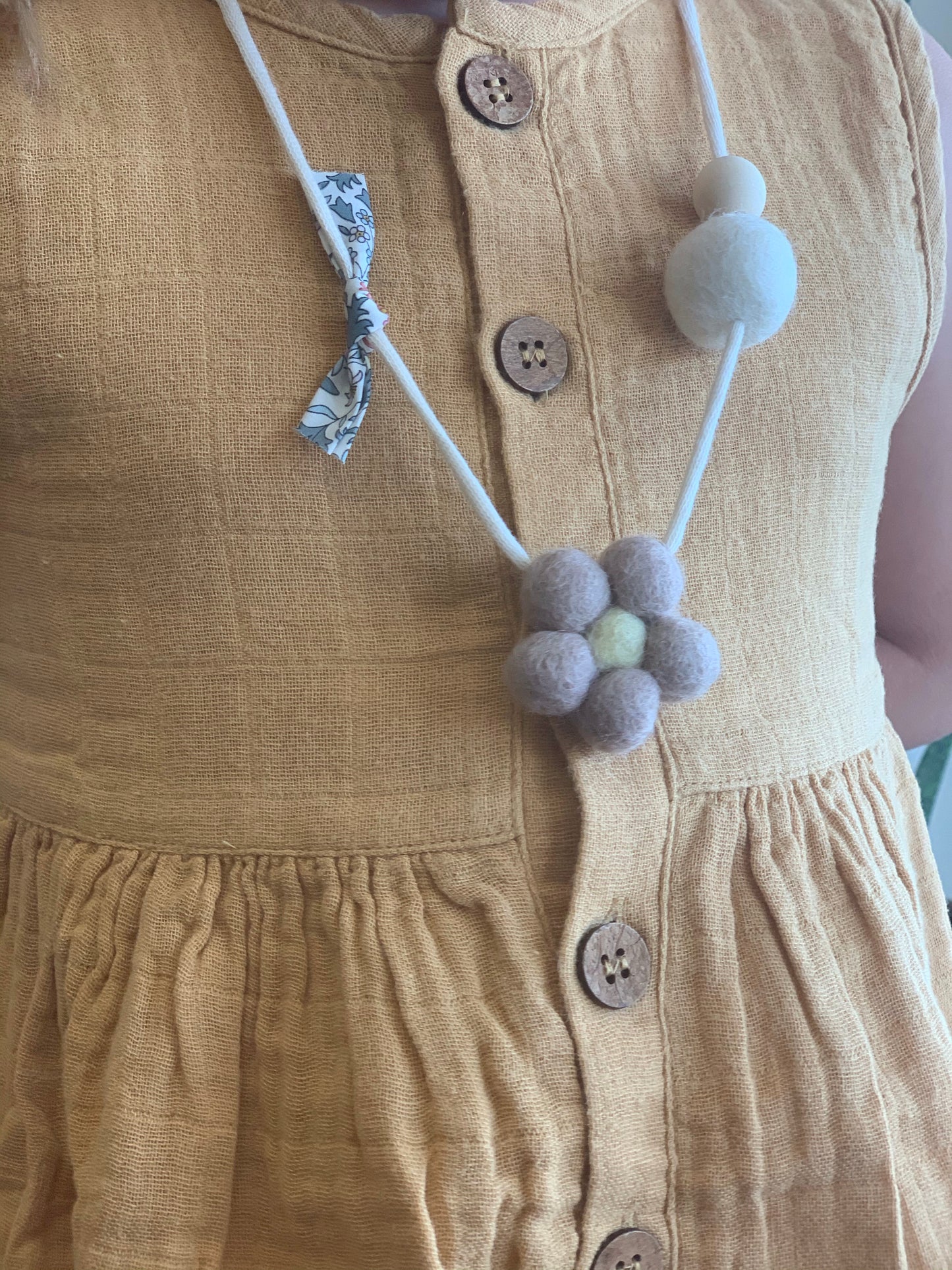 Handmade Daisy Felted Necklace - Mini - Taupe