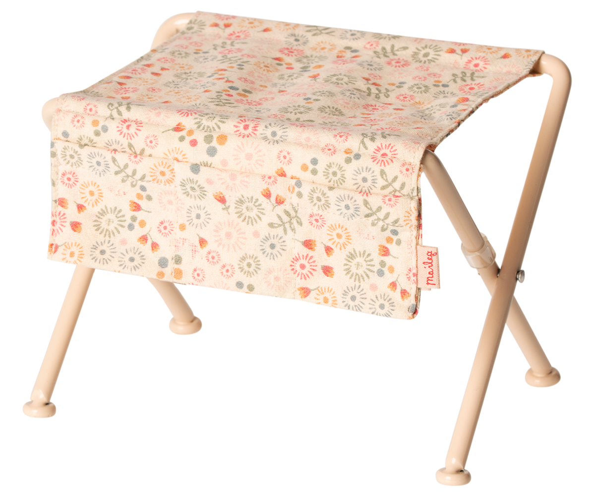Maileg - Nursery Table