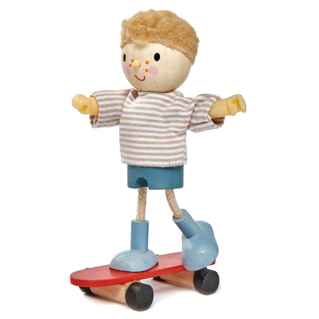 Tender Leaf Toys - Edward and His Skateboard