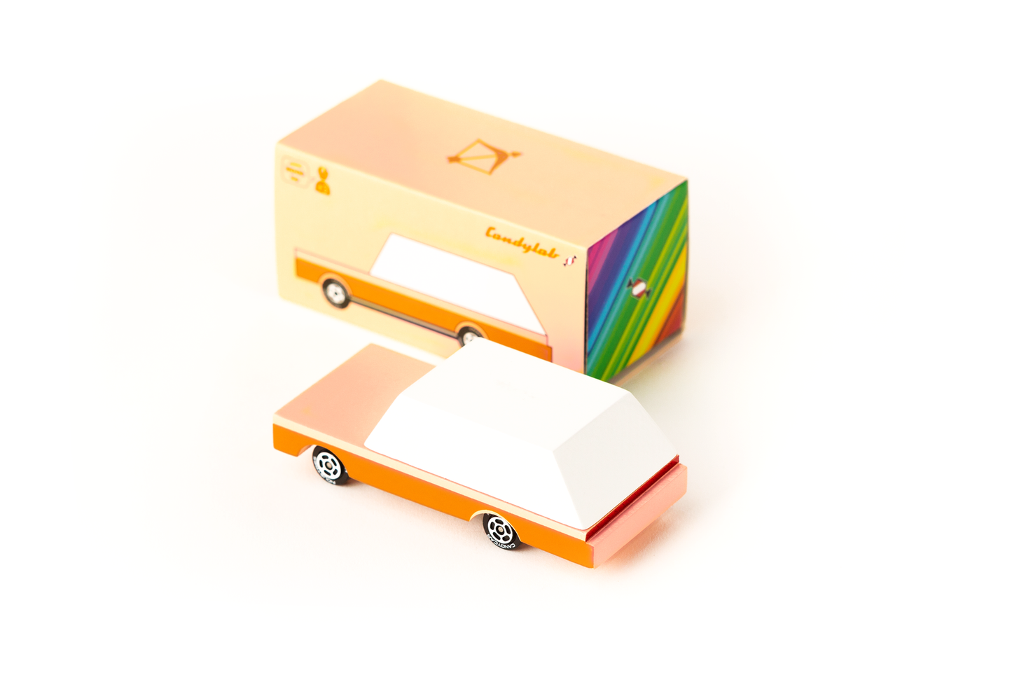 CandyLab Cars - Dart Wagon