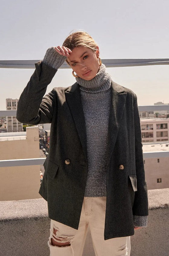 Turtle Neck Knit Sweater - Grey